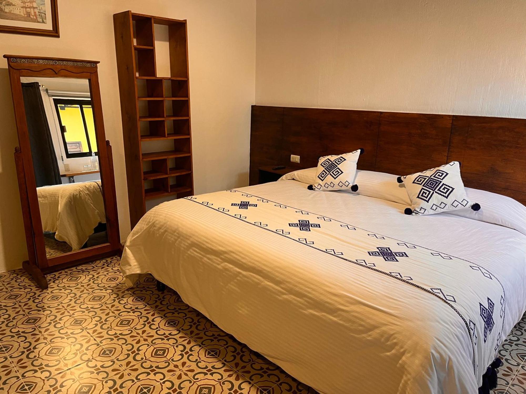 Hotel Ocho Barrios San Cristóbal de Las Casas Eksteriør billede